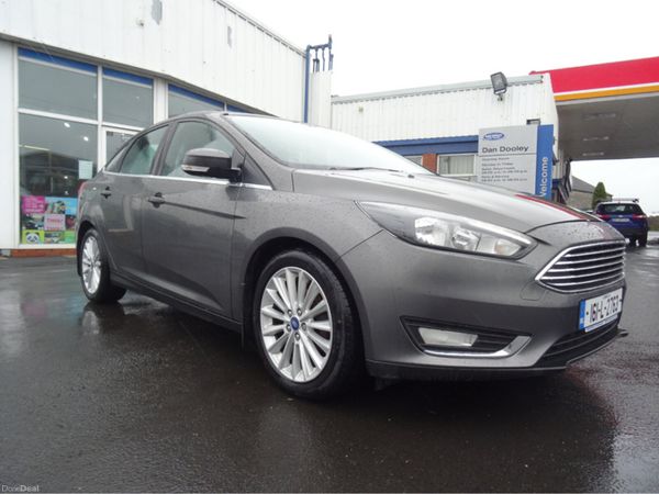 Ford Focus Saloon, Diesel, 2016, Grey