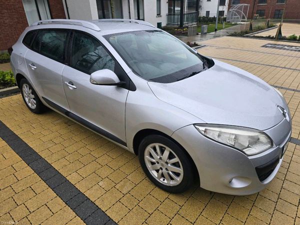 Renault Megane Estate, Diesel, 2010, Silver