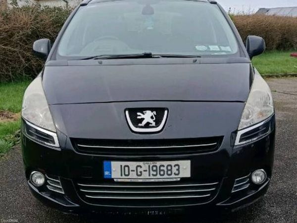Peugeot 5008 MPV, Diesel, 2010, Black