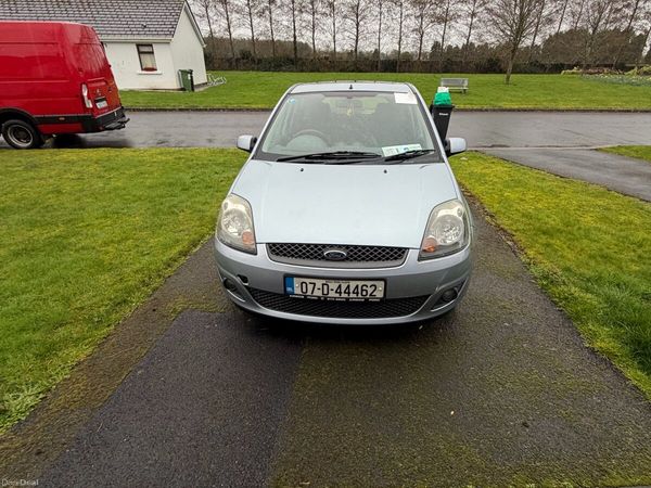 Ford Fiesta Hatchback, Petrol, 2007, Blue
