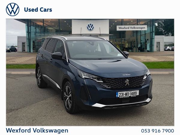 Peugeot 5008 MPV, Diesel, 2023, Blue