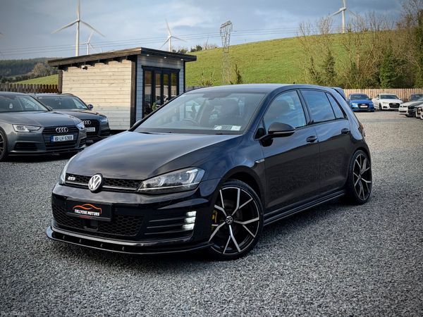 Volkswagen Golf Hatchback, Diesel, 2017, Black