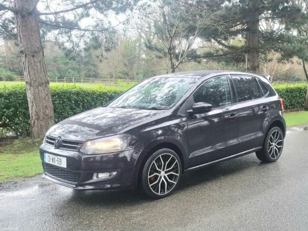Volkswagen Polo Hatchback, Petrol, 2013, Black