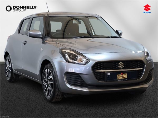 Suzuki Swift Hatchback, Petrol, 2023, Silver