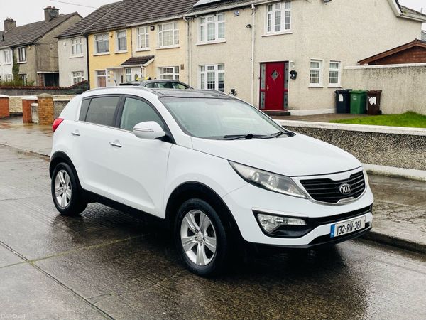 Kia Sportage SUV, Diesel, 2013, White