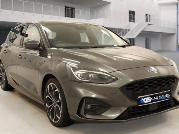 Ford Focus Hatchback, Diesel, 2020, Grey
