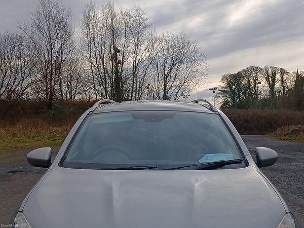 Nissan Qashqai+2 MPV, Diesel, 2011, Silver