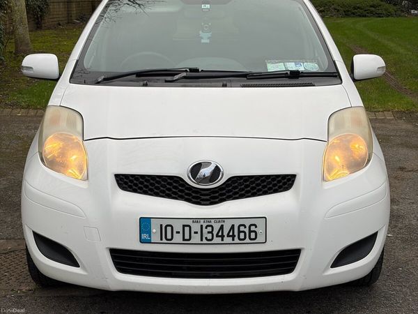 Toyota Vitz Hatchback, Petrol, 2010, White