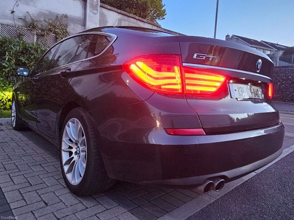 BMW 5-Series Hatchback, Diesel, 2013, Grey