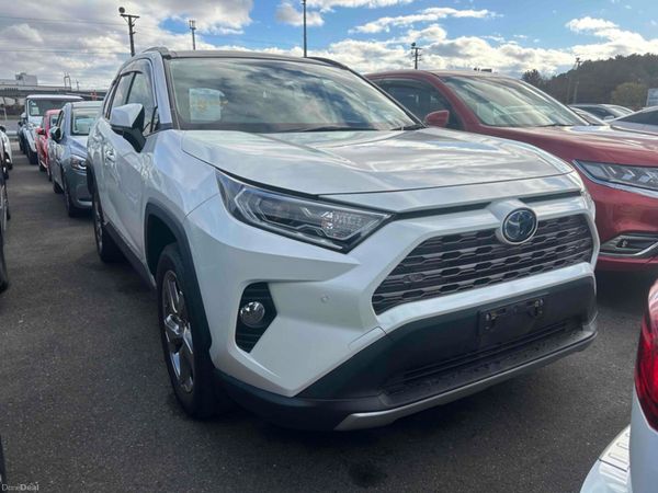 Toyota RAV4 SUV, Petrol Hybrid, 2021, White