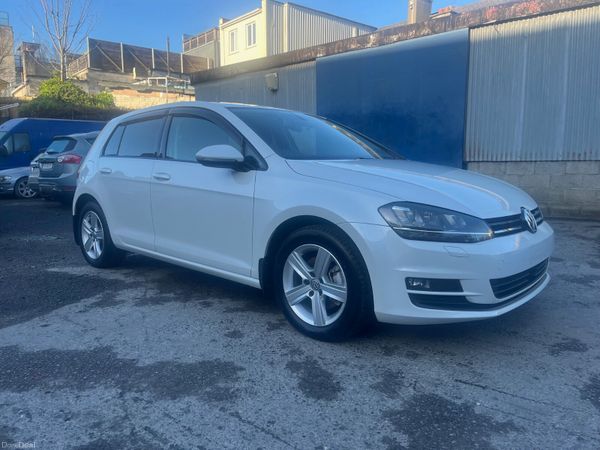 Volkswagen Golf Hatchback, Petrol, 2015, White