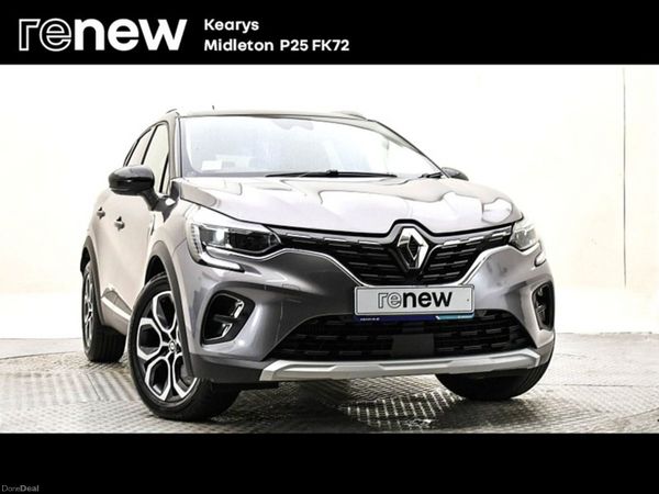 Renault Captur SUV, Petrol, 2023, Grey