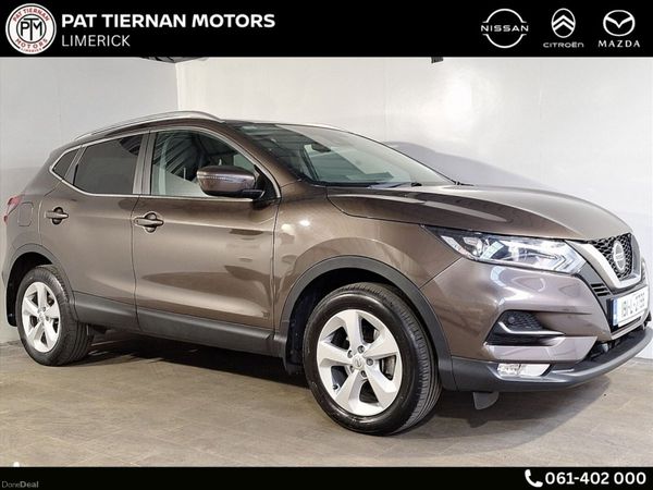 Nissan Qashqai MPV, Petrol, 2019, Brown