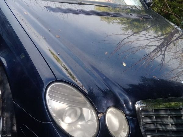 Mercedes-Benz E-Class Saloon, Diesel, 2007, Blue