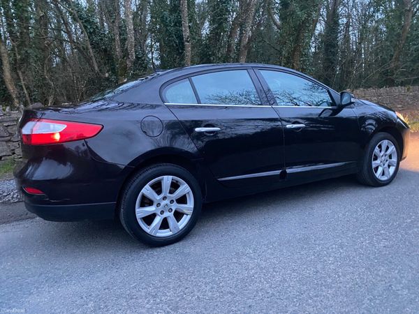 Renault Fluence Saloon, Diesel, 2011, Black