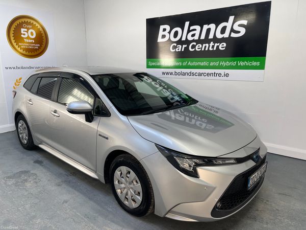 Toyota Corolla Estate, Petrol Hybrid, 2020, Silver