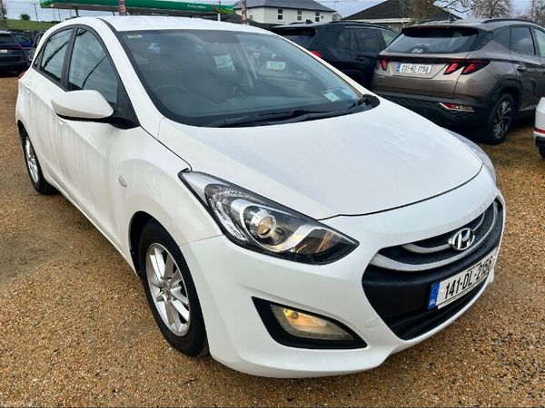 Hyundai i30 Hatchback, Diesel, 2014, White