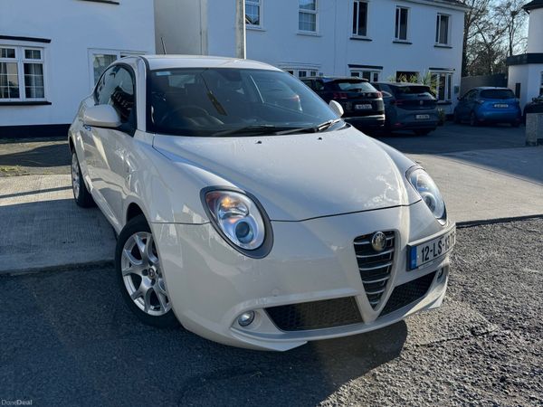 Alfa Romeo Mito Hatchback, Diesel, 2012, White