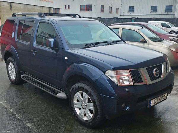 Nissan Pathfinder SUV, Diesel, 2007, Blue
