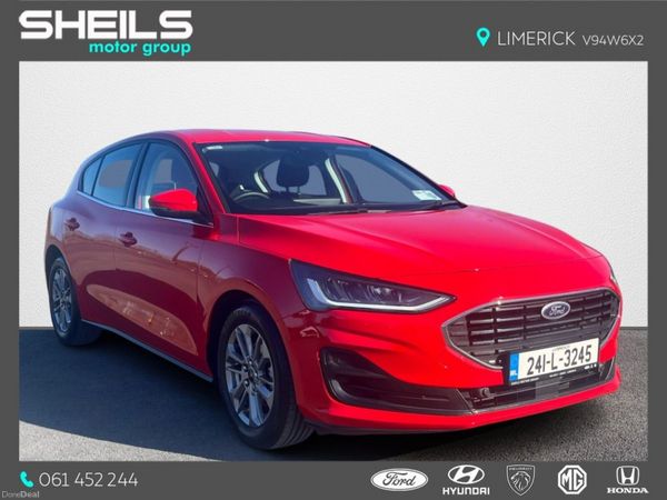 Ford Focus Hatchback, Petrol, 2024, Red