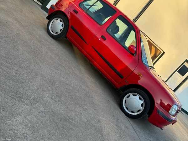 Nissan Micra Hatchback, Petrol, 2000, Red