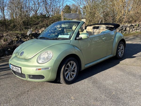 Volkswagen Beetle Convertible, Petrol, 2008, Green