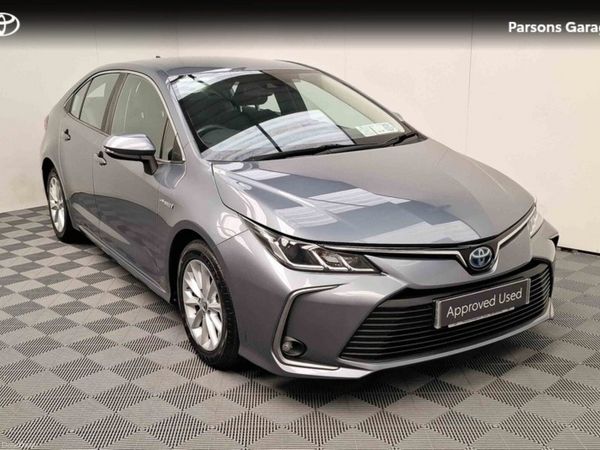 Toyota Corolla Saloon, Petrol Hybrid, 2020, Grey