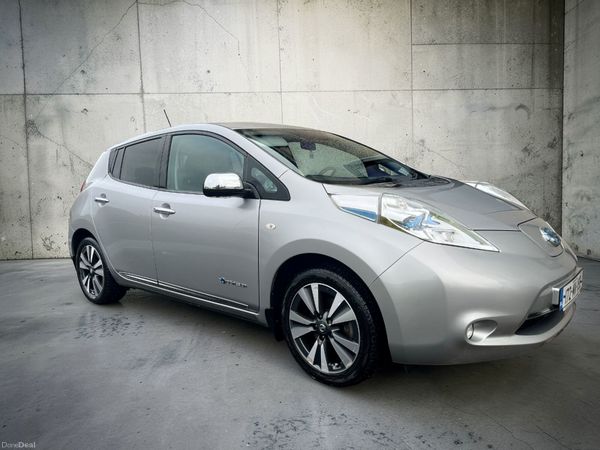 Nissan Leaf Hatchback, Electric, 2017, Silver