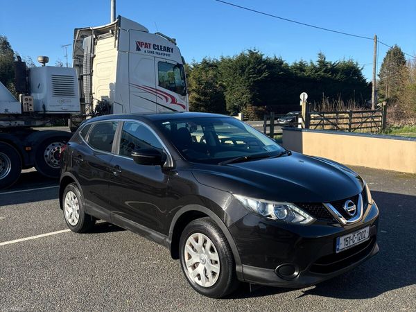 Nissan Qashqai Hatchback, Diesel, 2015, Black