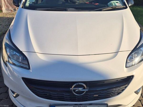 Opel Corsa Hatchback, Petrol, 2015, White