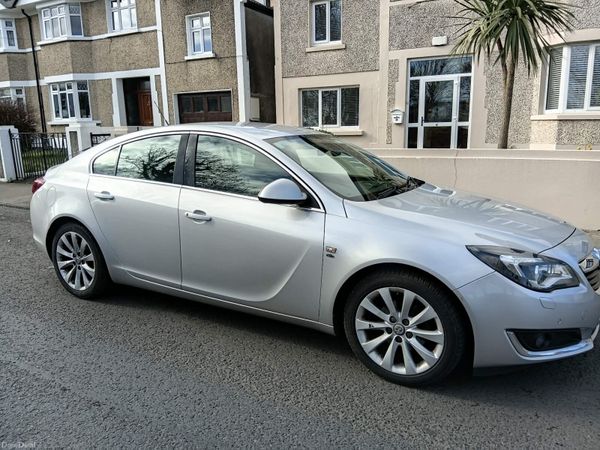 Vauxhall Insignia Hatchback, Diesel, 2015, Silver
