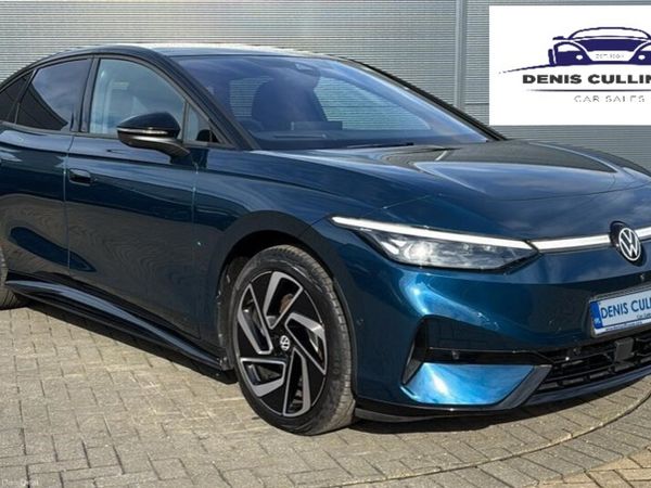 Volkswagen ID.7 Hatchback, Electric, 2024, Blue