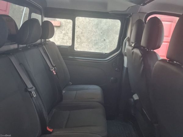 Renault Trafic MPV, Diesel, 2017, Black