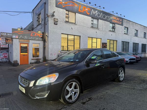 Volvo S60 Saloon, Diesel, 2012, Black