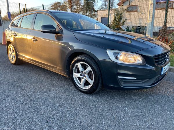 Volvo V60 Estate, Diesel, 2016, Grey