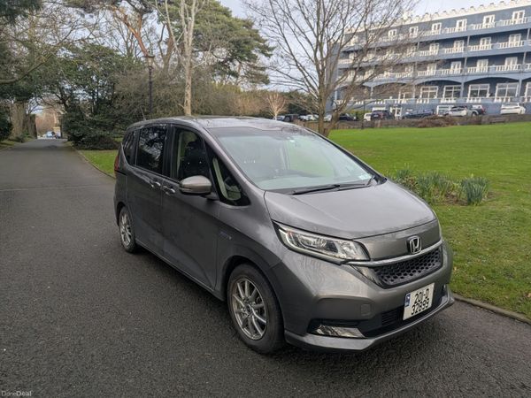 Honda Freed Hatchback, Petrol Hybrid, 2020, Grey