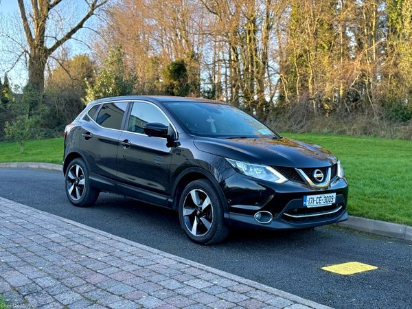 Nissan Qashqai SUV, Diesel, 2017, Black