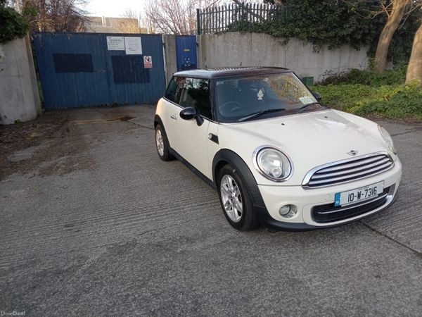 Mini Cooper Hatchback, Diesel, 2010, White