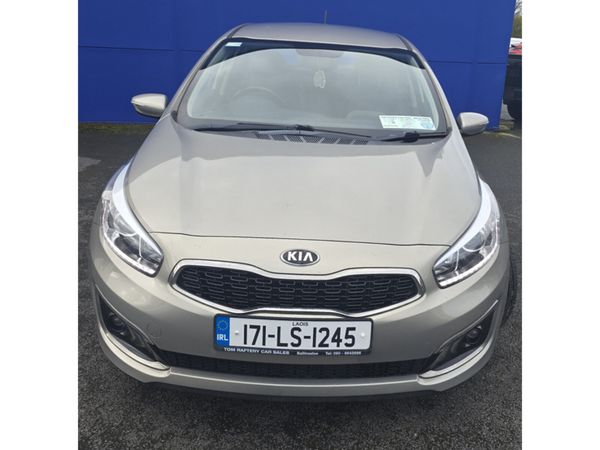 Kia Ceed Hatchback, Diesel, 2017, Grey