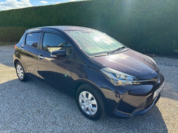 Toyota Vitz Hatchback, Petrol, 2016, Purple