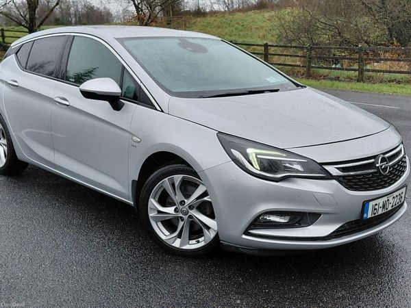 Opel Astra Hatchback, Diesel, 2016, Silver