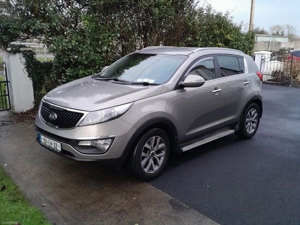 Kia Sportage SUV, Diesel, 2015, Silver