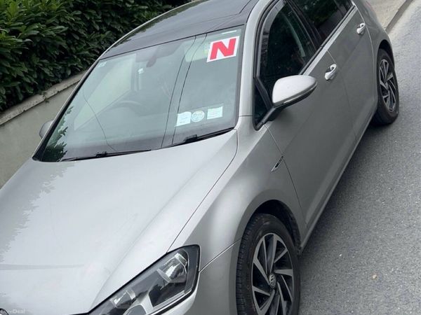 Volkswagen Golf Estate, Diesel, 2016, Silver