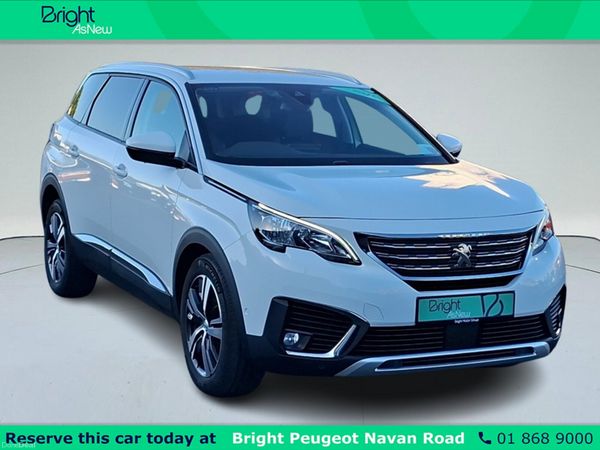 Peugeot 5008 MPV, Petrol, 2020, White