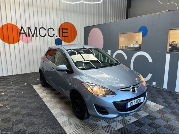 Mazda Demio Hatchback, Petrol, 2013, Blue