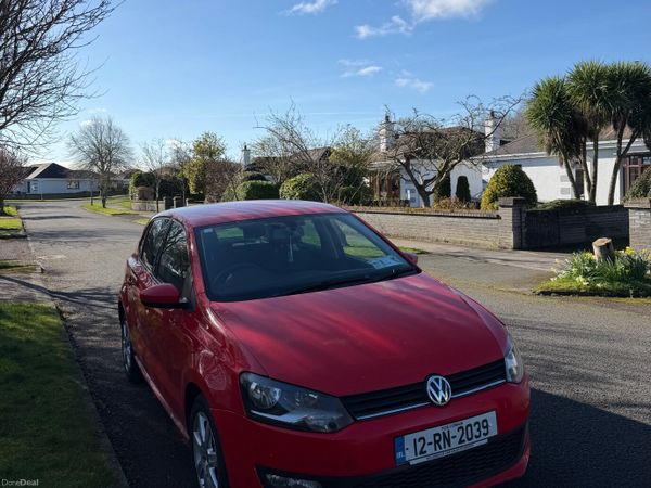 Volkswagen Polo Hatchback, Petrol, 2012, Red
