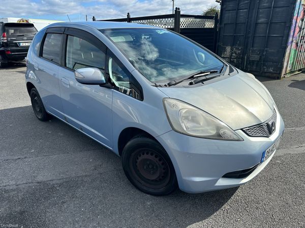 Honda Fit Hatchback, Petrol, 2009, Blue
