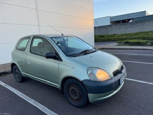 Toyota Yaris Hatchback, Petrol, 2003, Green