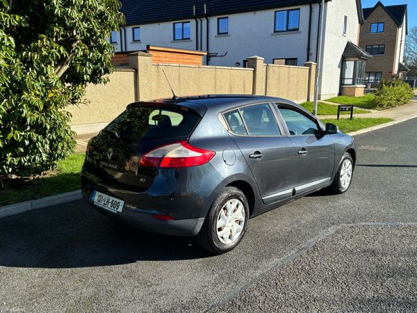 Renault Megane Hatchback, Diesel, 2013, Grey