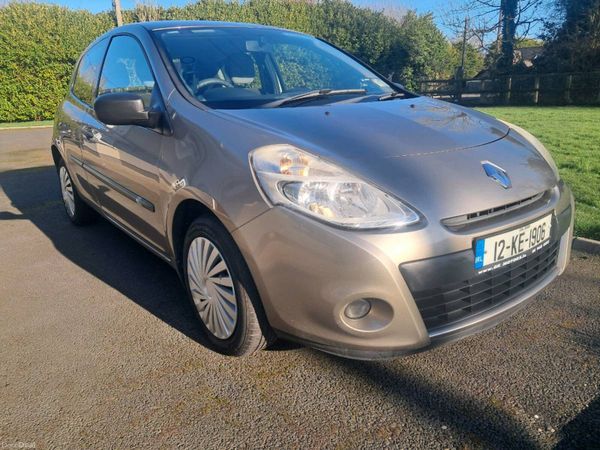 Renault Clio Hatchback, Ethanol Petrol, 2012, Gold